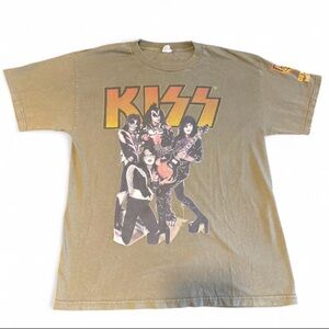 Kiss Band Tee — Olive Green with Orange and Yellow Logo men’s size large alstyle